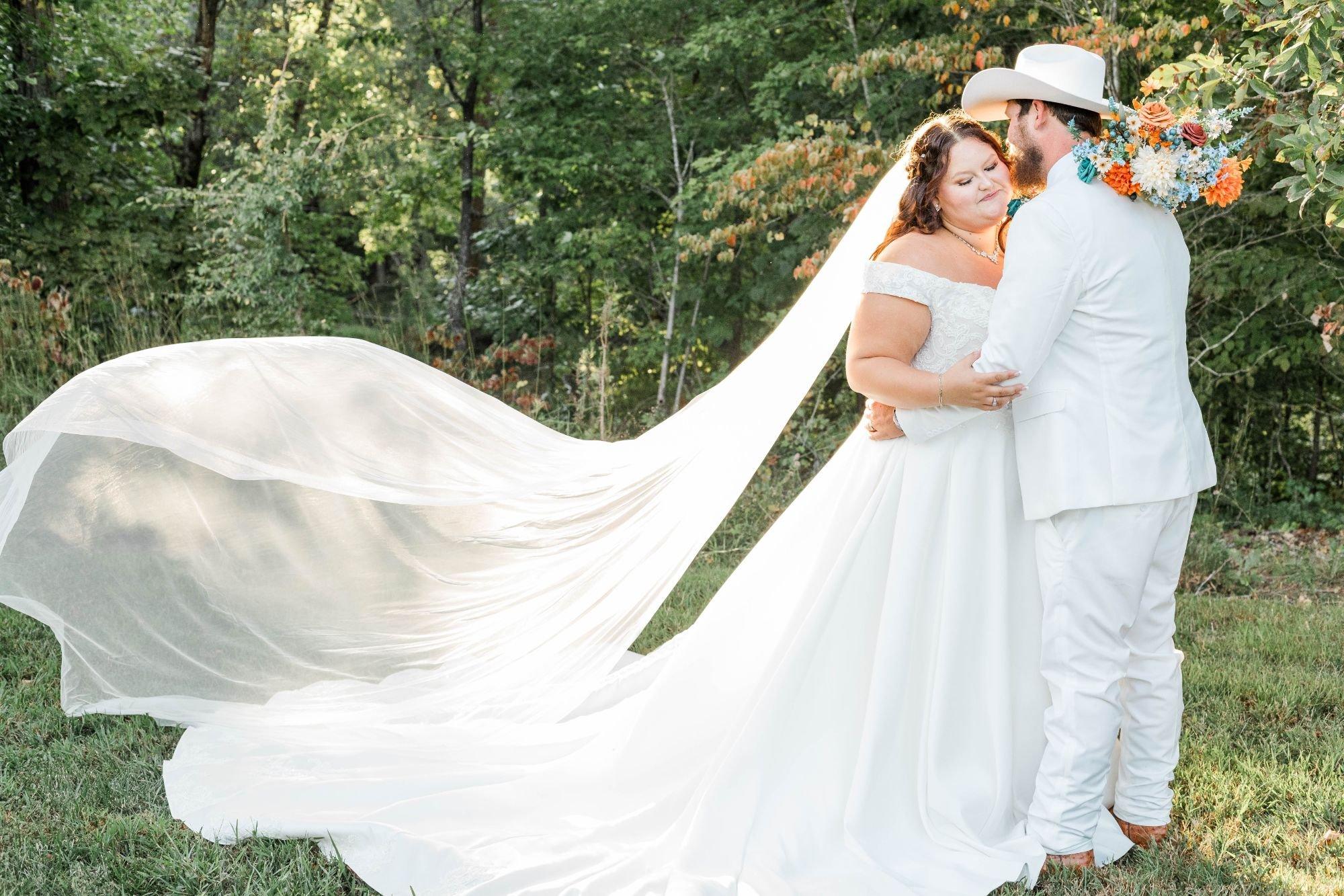 carousel-hero-element image-0